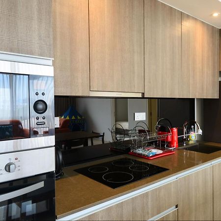 By The Sea Beach Front Apartment バツーフェリンギビーチ エクステリア 写真