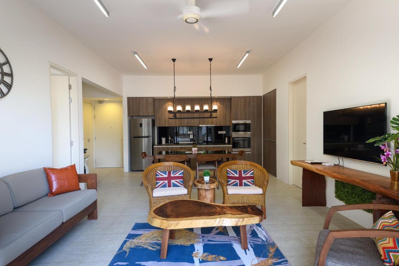 By The Sea Beach Front Apartment バツーフェリンギビーチ エクステリア 写真