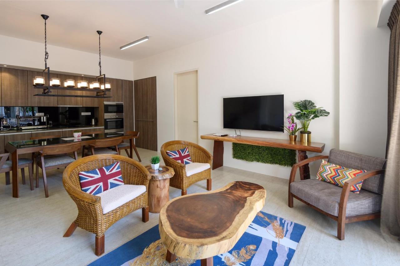 By The Sea Beach Front Apartment バツーフェリンギビーチ エクステリア 写真