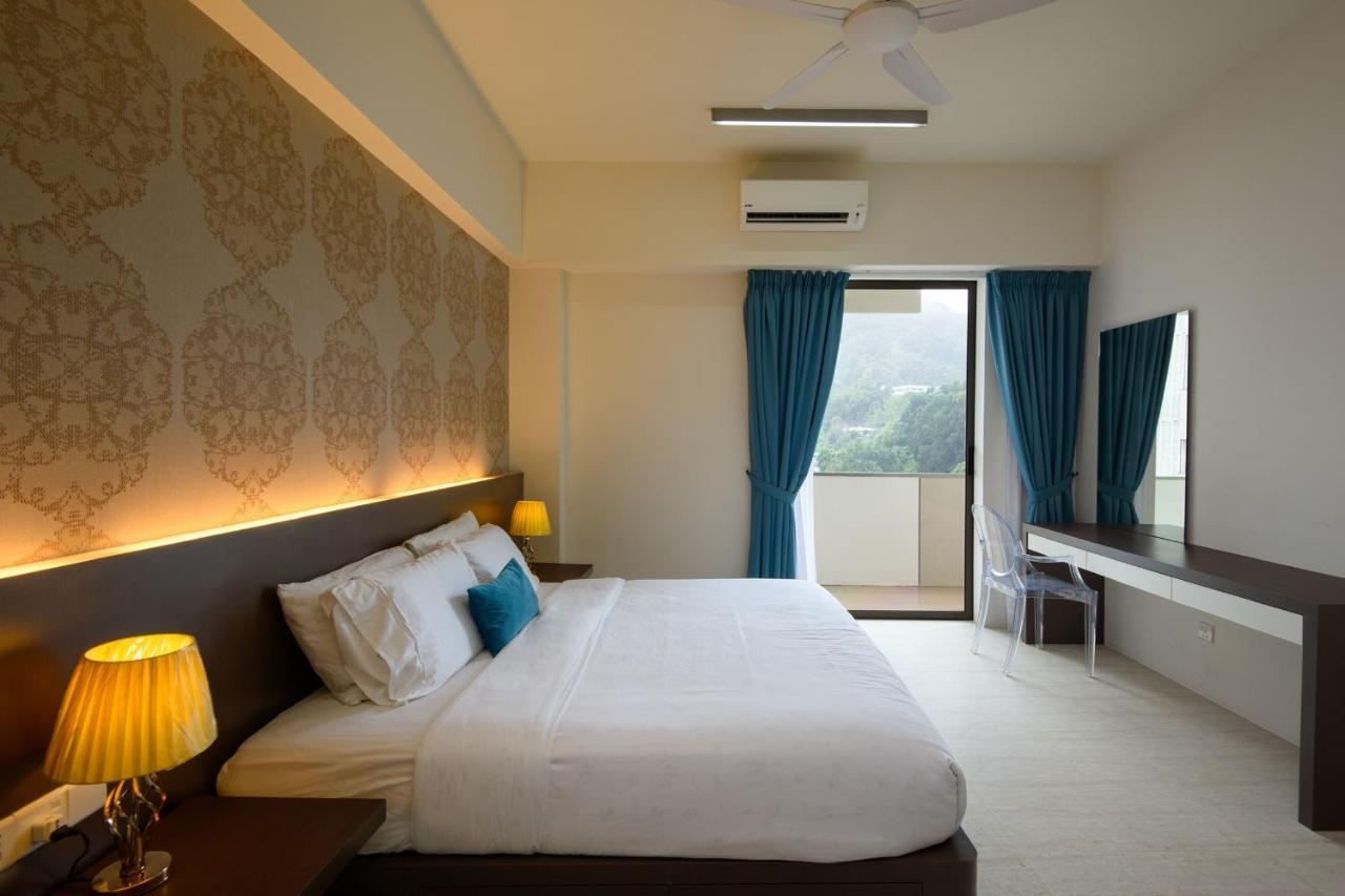 By The Sea Beach Front Apartment バツーフェリンギビーチ エクステリア 写真