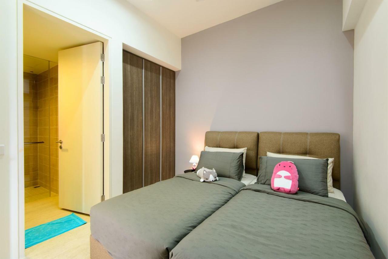 By The Sea Beach Front Apartment バツーフェリンギビーチ エクステリア 写真