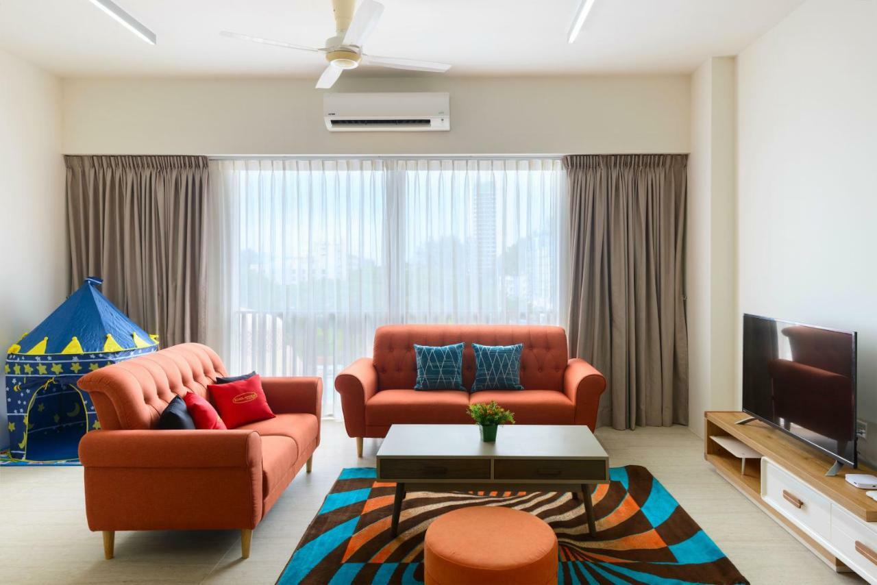 By The Sea Beach Front Apartment バツーフェリンギビーチ エクステリア 写真