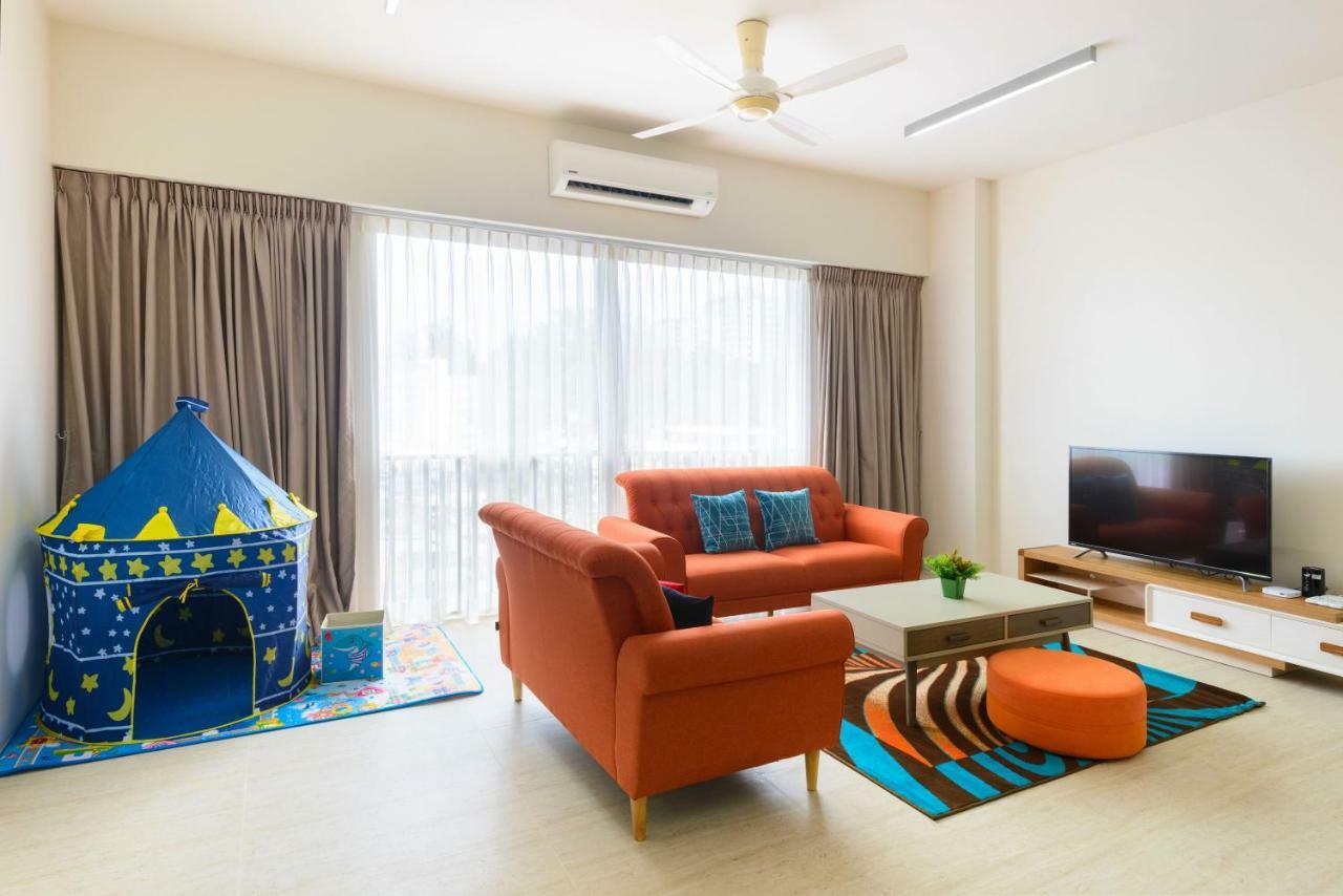 By The Sea Beach Front Apartment バツーフェリンギビーチ エクステリア 写真