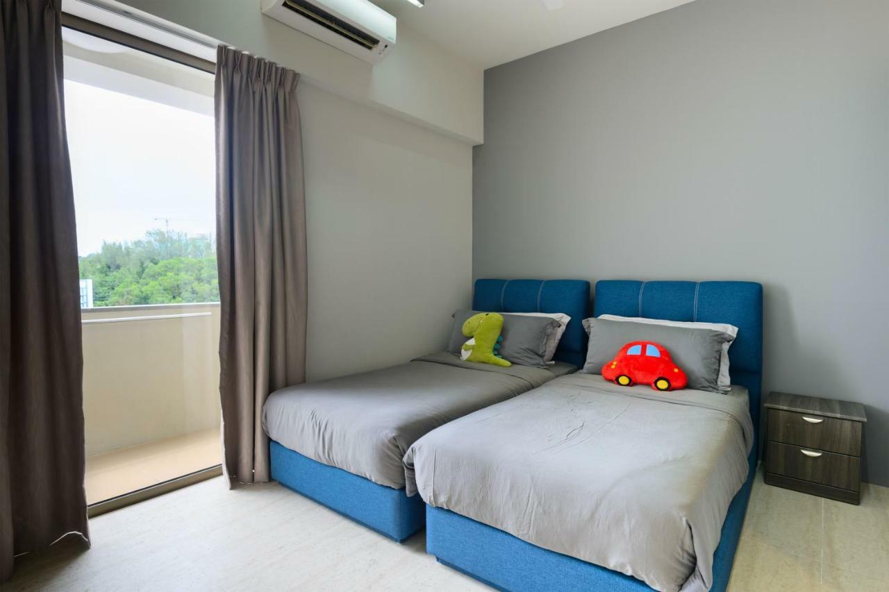 By The Sea Beach Front Apartment バツーフェリンギビーチ エクステリア 写真